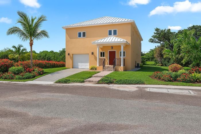 MLS# 63271  West Bay Street New Providence/Paradise Island