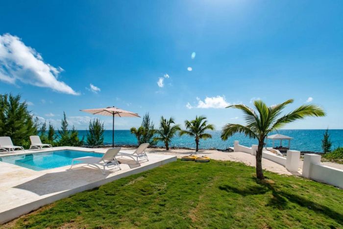 MLS# 63309 Coral Point Governor's Harbour Eleuthera