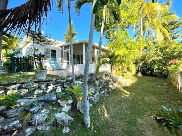 MLS# 63319 Bay View Retreat Paradise Island New Providence/Paradise Island