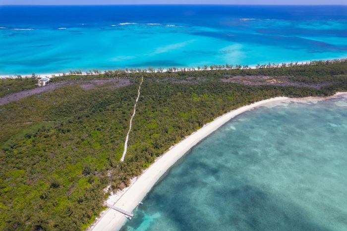 MLS# 63365  Green Turtle Cay Abaco
