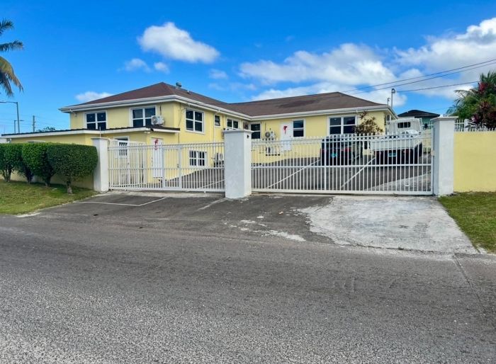MLS# 63366 Stapledon Gardens Stapledon Gardens New Providence/Paradise Island
