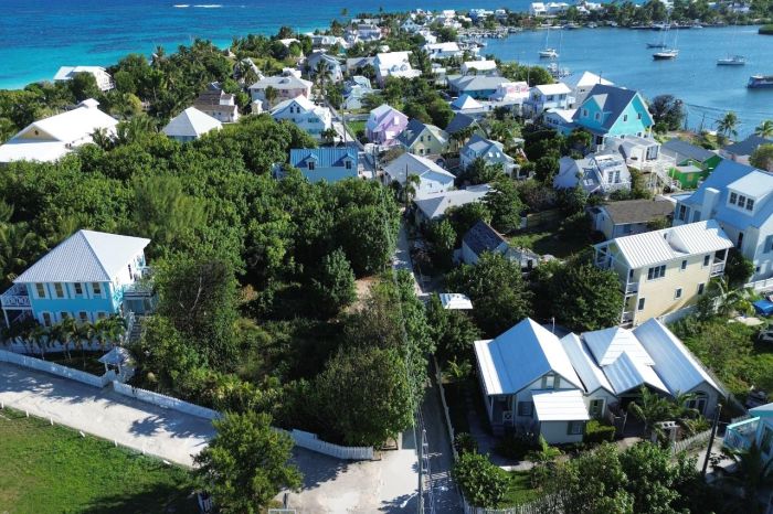 MLS# 63412 By The Park Elbow Cay/Hope Town Abaco