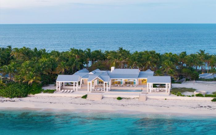 MLS# 63479 TWIN BEACHES Other Cat Cay Cat Cay
