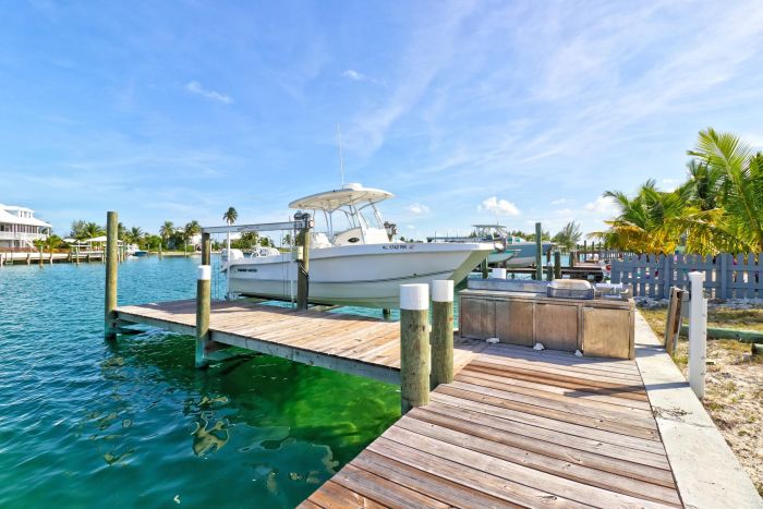 MLS# 63505  Treasure Cay Abaco