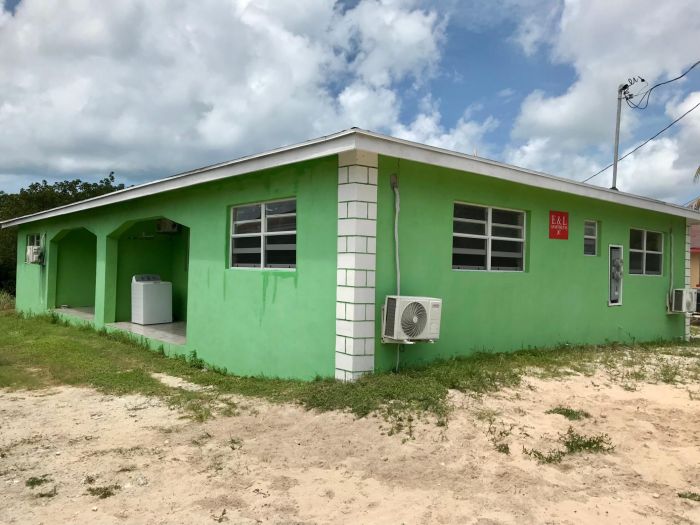 MLS# 63550  James Cistern Eleuthera