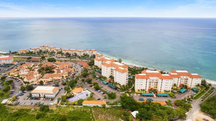 MLS# 63604  West Bay Street New Providence/Paradise Island