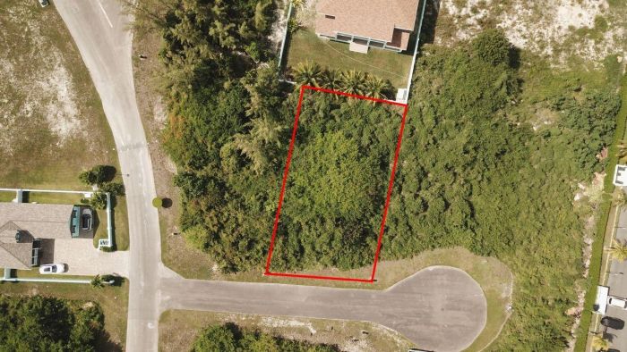 MLS# 63612 Palm Cay Lot Yamacraw New Providence/Paradise Island