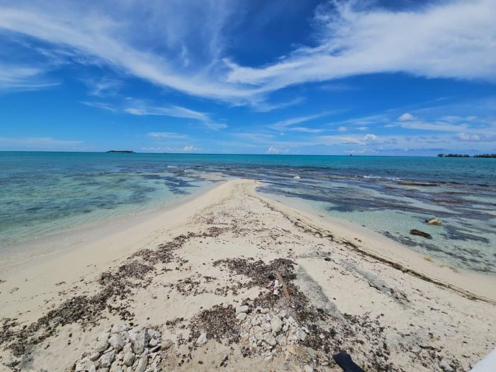 MLS# 63629  Cable Beach New Providence/Paradise Island