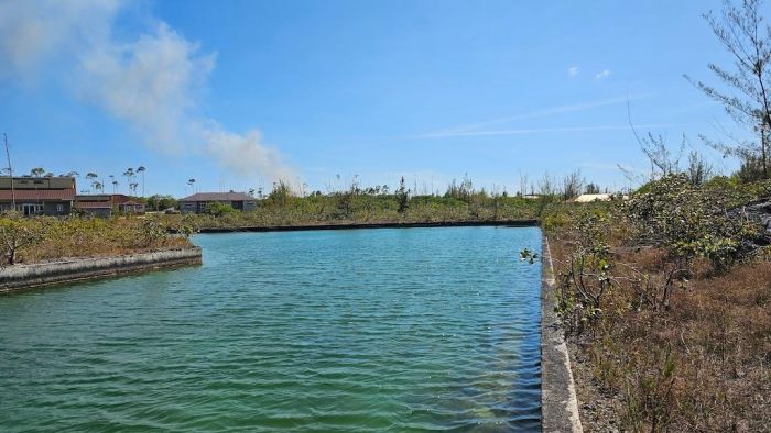 MLS# 63670  Lincoln Green Grand Bahama/Freeport