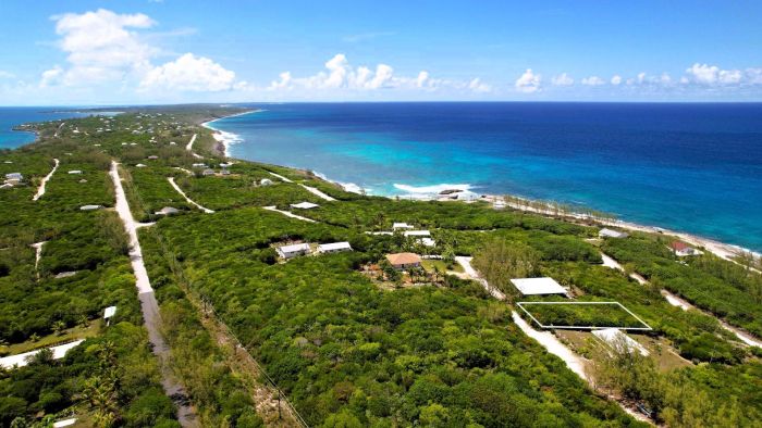 MLS# 63683  Rainbow Bay Eleuthera