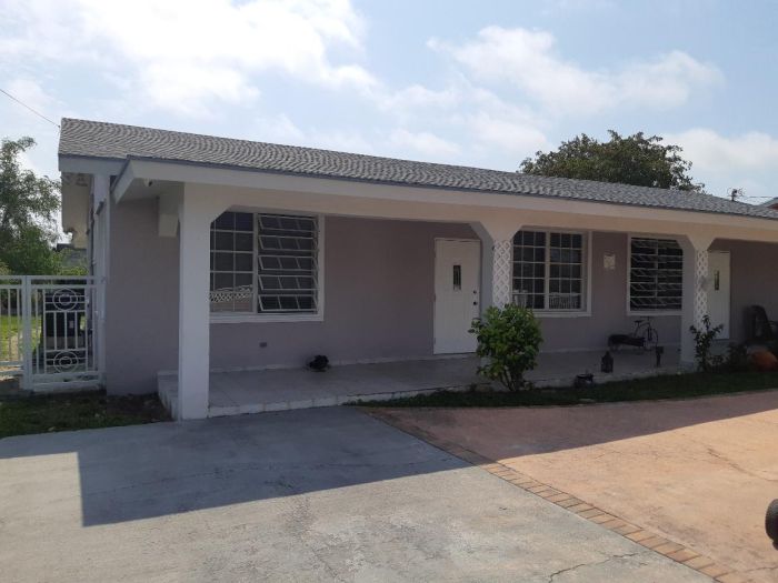 MLS# 63692 Quail Roost Rental Prince Charles Drive New Providence/Paradise Island