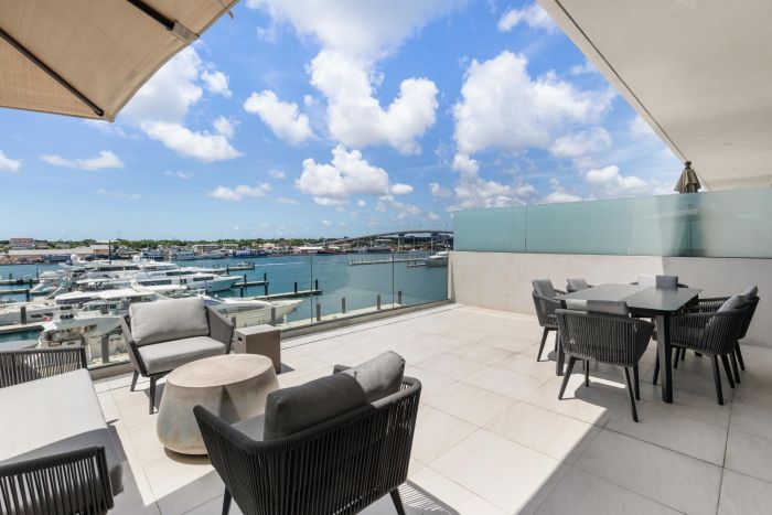 MLS# 63716  Paradise Island New Providence/Paradise Island