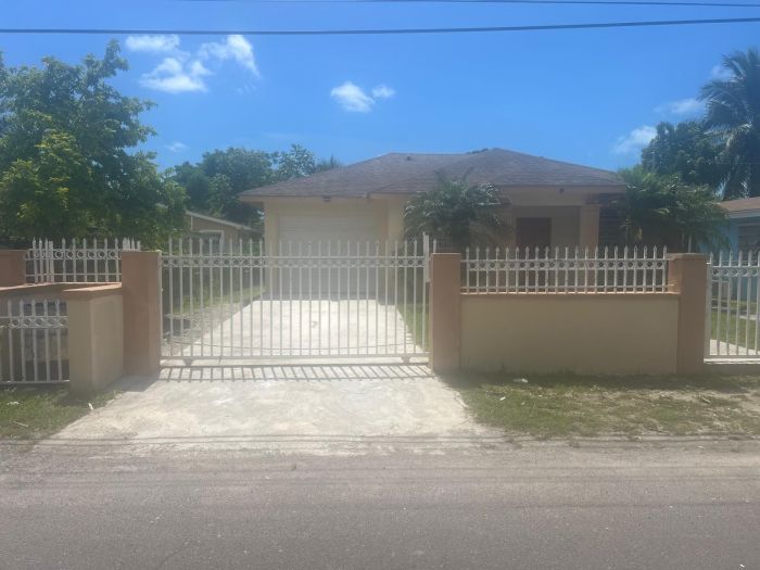 MLS# 63728  Bernard Road New Providence/Paradise Island