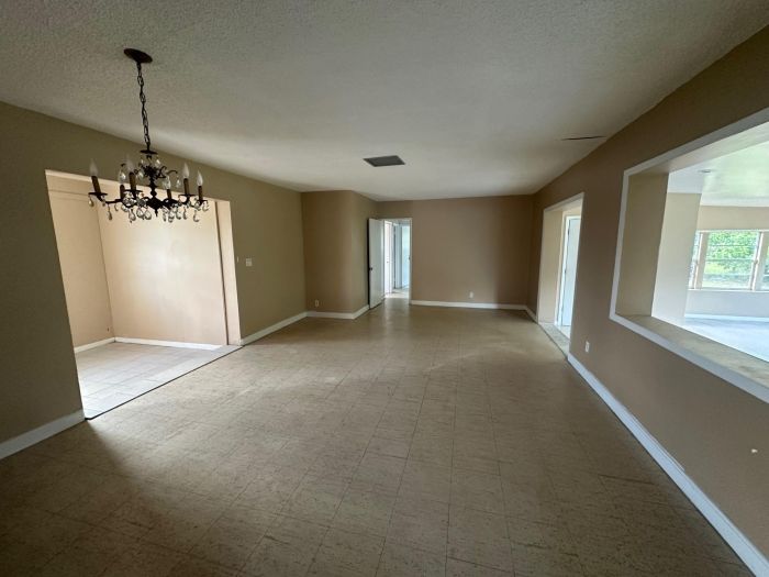 MLS# 63750  Freeport Grand Bahama/Freeport