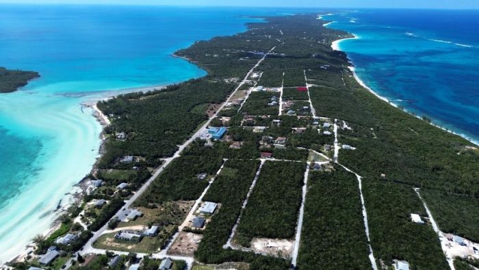 MLS# 63760 Quiet Lot Governor's Harbour Eleuthera