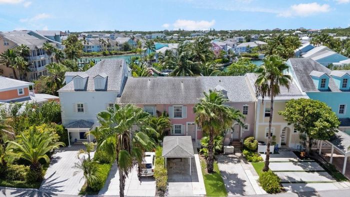 MLS# 63762 #6 Sandyport Drive West Bay Street New Providence/Paradise Island