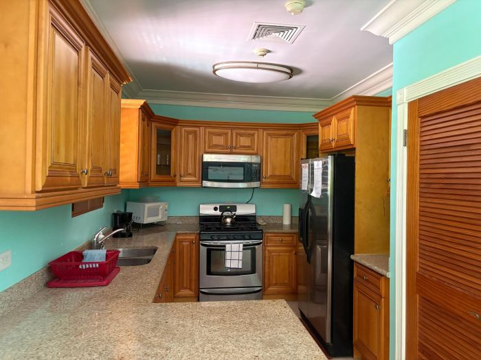 MLS# 63772 Eaton Manor Cable Beach New Providence/Paradise Island