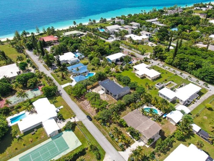 MLS# 63880  Lucaya Grand Bahama/Freeport