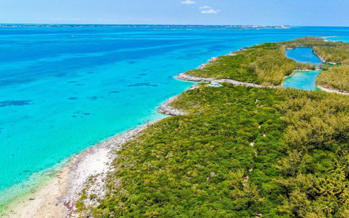 MLS# 63915  Rose Island New Providence/Paradise Island