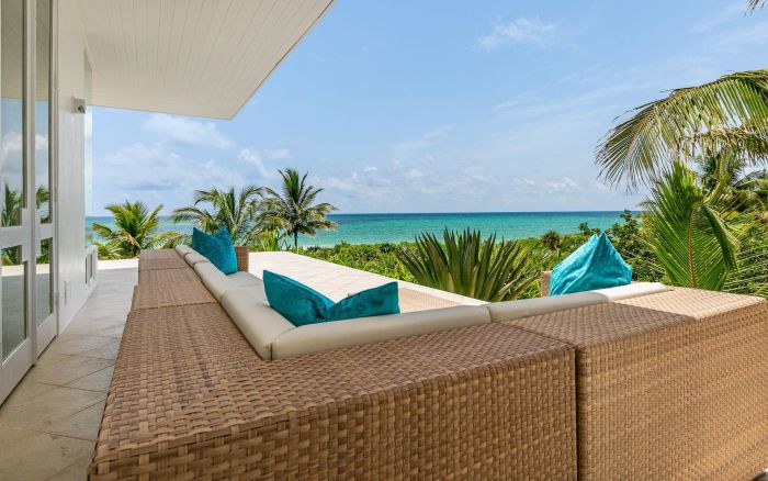 MLS# 63969 FAR HORIZON Windermere Island Eleuthera