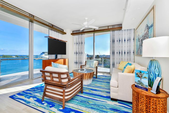 MLS# 63991 2-Bedroom Condo Downtown New Providence/Paradise Island