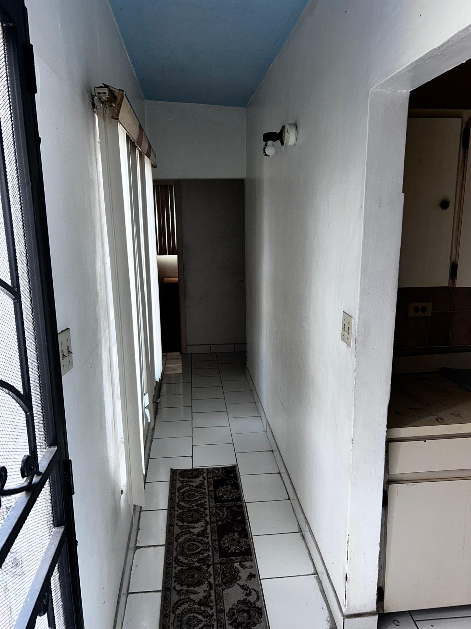 MLS# 64026  Pinewood Gardens New Providence/Paradise Island