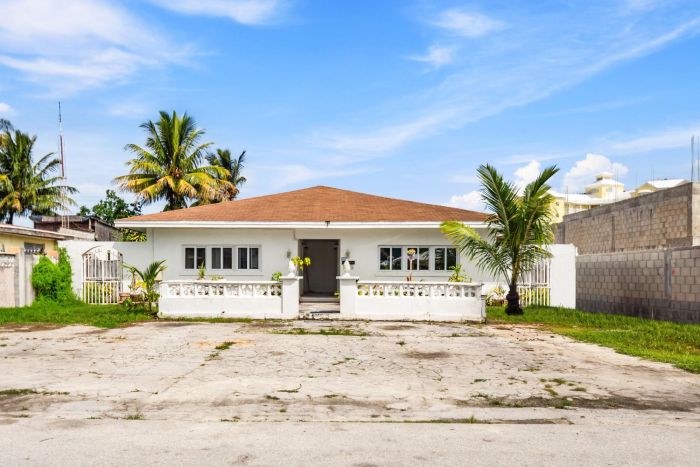 MLS# 64108  Cable Beach New Providence/Paradise Island