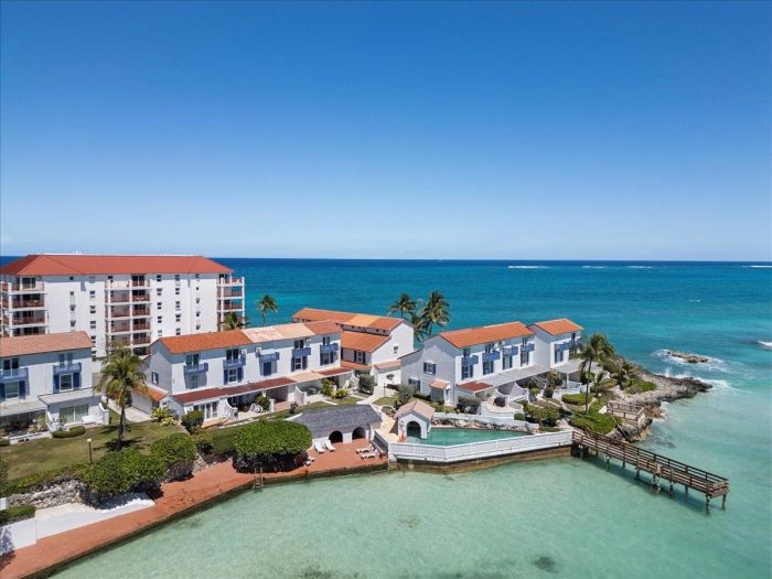 MLS# 64161  Cable Beach New Providence/Paradise Island