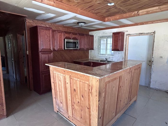 MLS# 64174  Soldier Road New Providence/Paradise Island