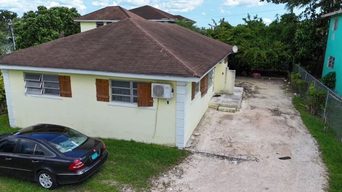 MLS# 64178  Sea Breeze New Providence/Paradise Island