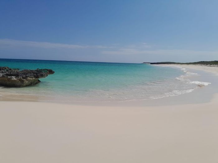 MLS# 64271  Tarpum Bay Eleuthera