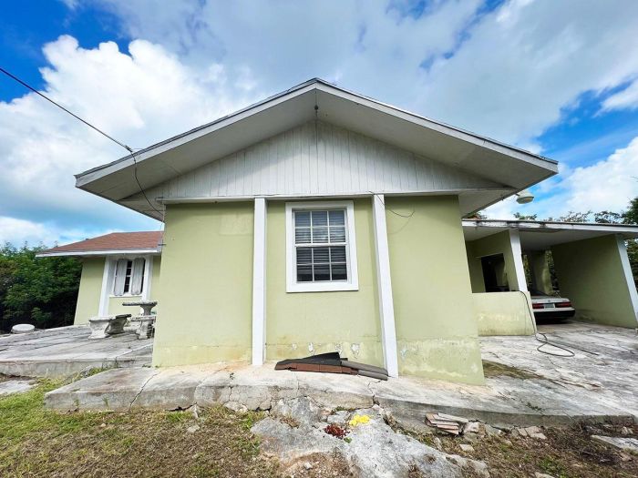 MLS# 64363  Bernard Road New Providence/Paradise Island