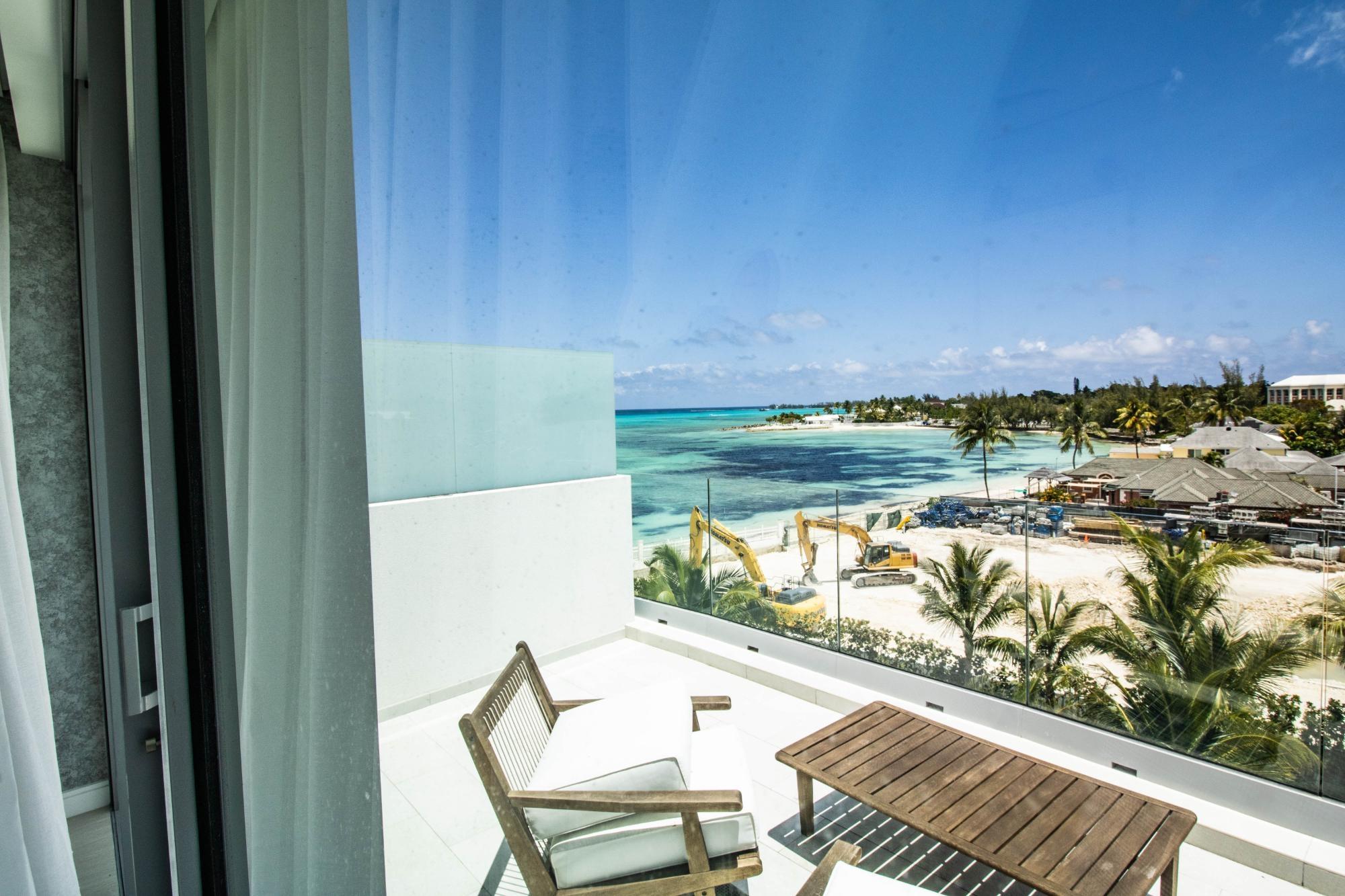 MLS# 64482  West Bay Street New Providence/Paradise Island