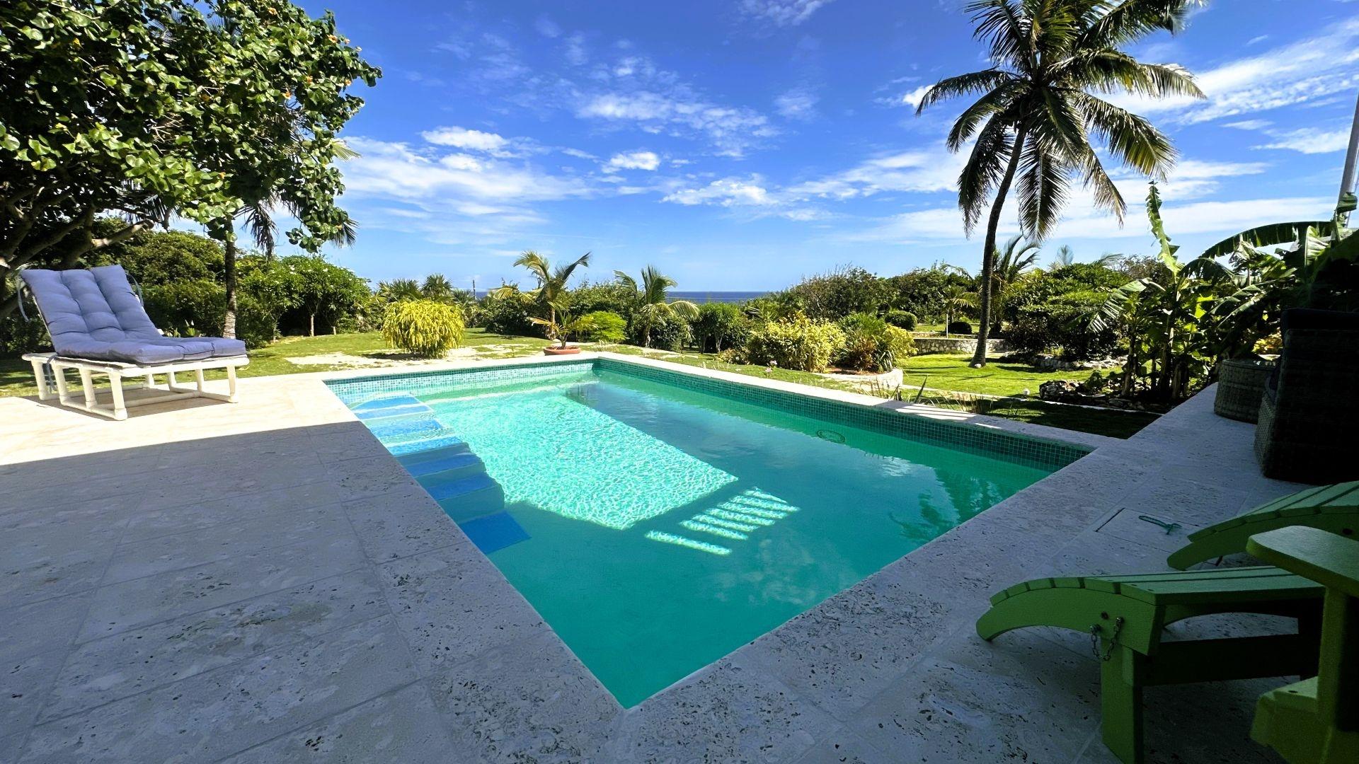 MLS# 64689  Rainbow Bay Eleuthera