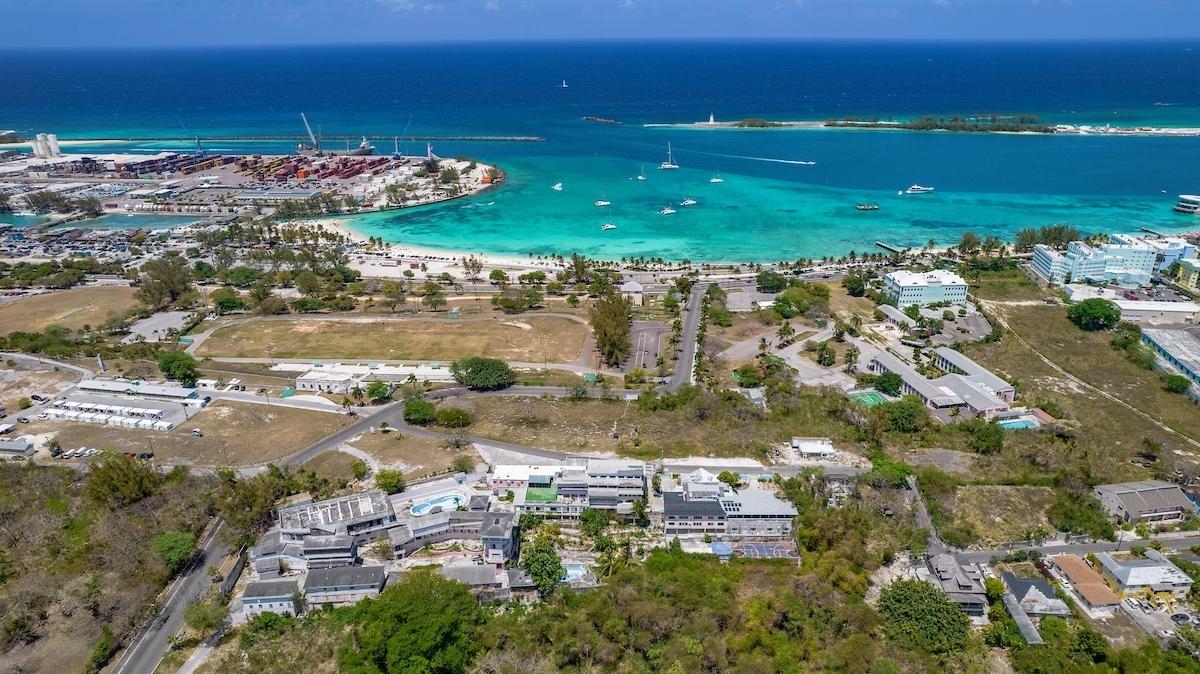 MLS# 64708 New Providence/Paradise Island