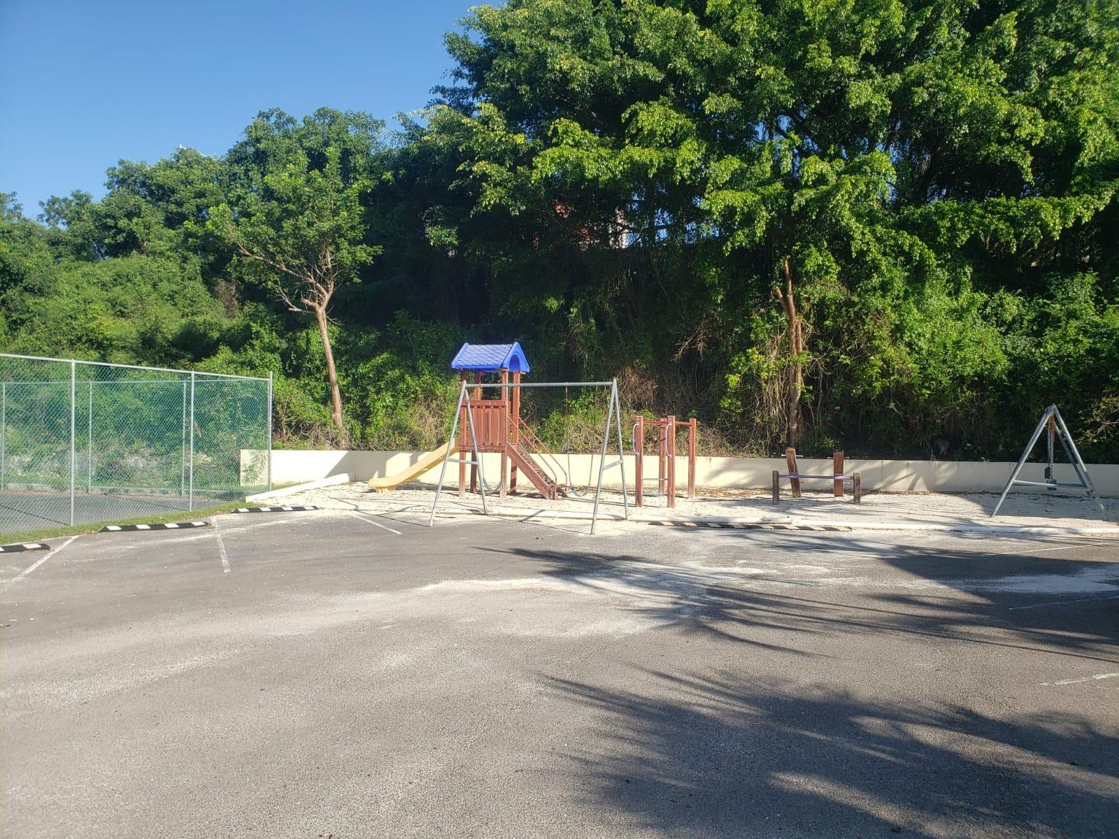 MLS# 64869  West Bay Street New Providence/Paradise Island