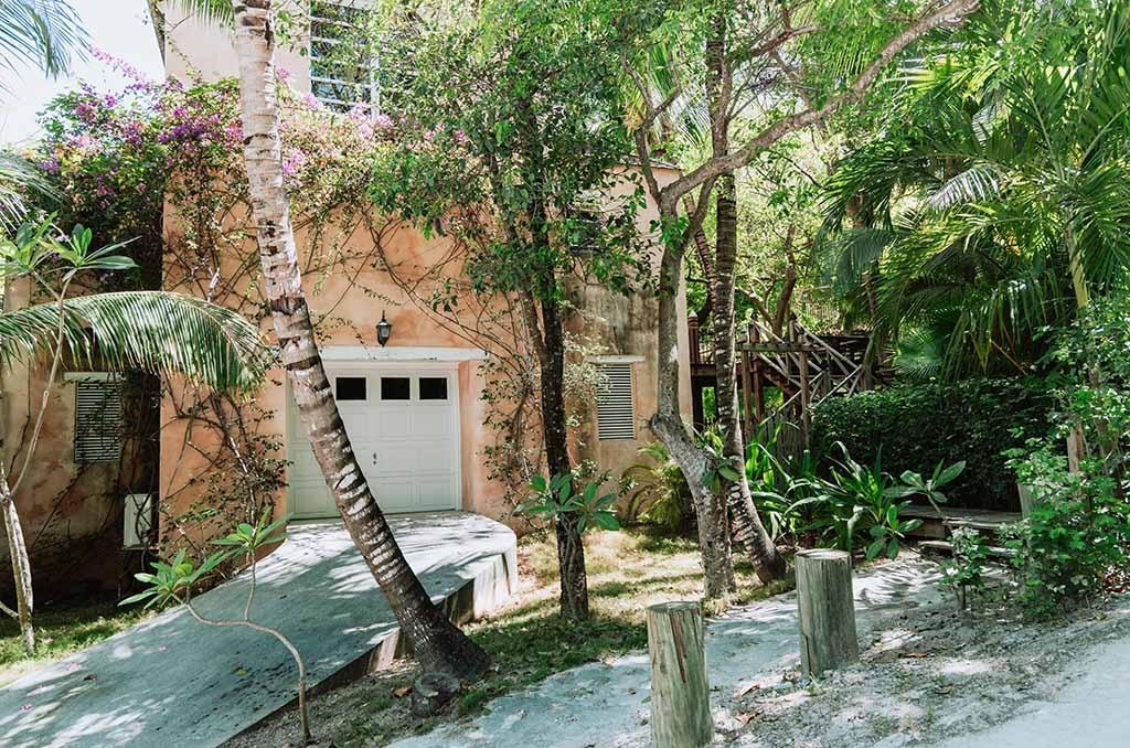 MLS# 64971  Harbour Island Eleuthera