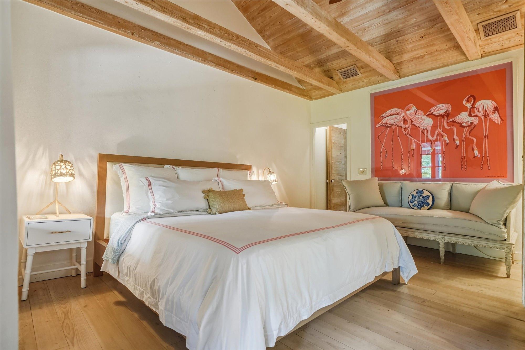 MLS# 64982 THE CONVENT HOUSE Harbour Island Eleuthera