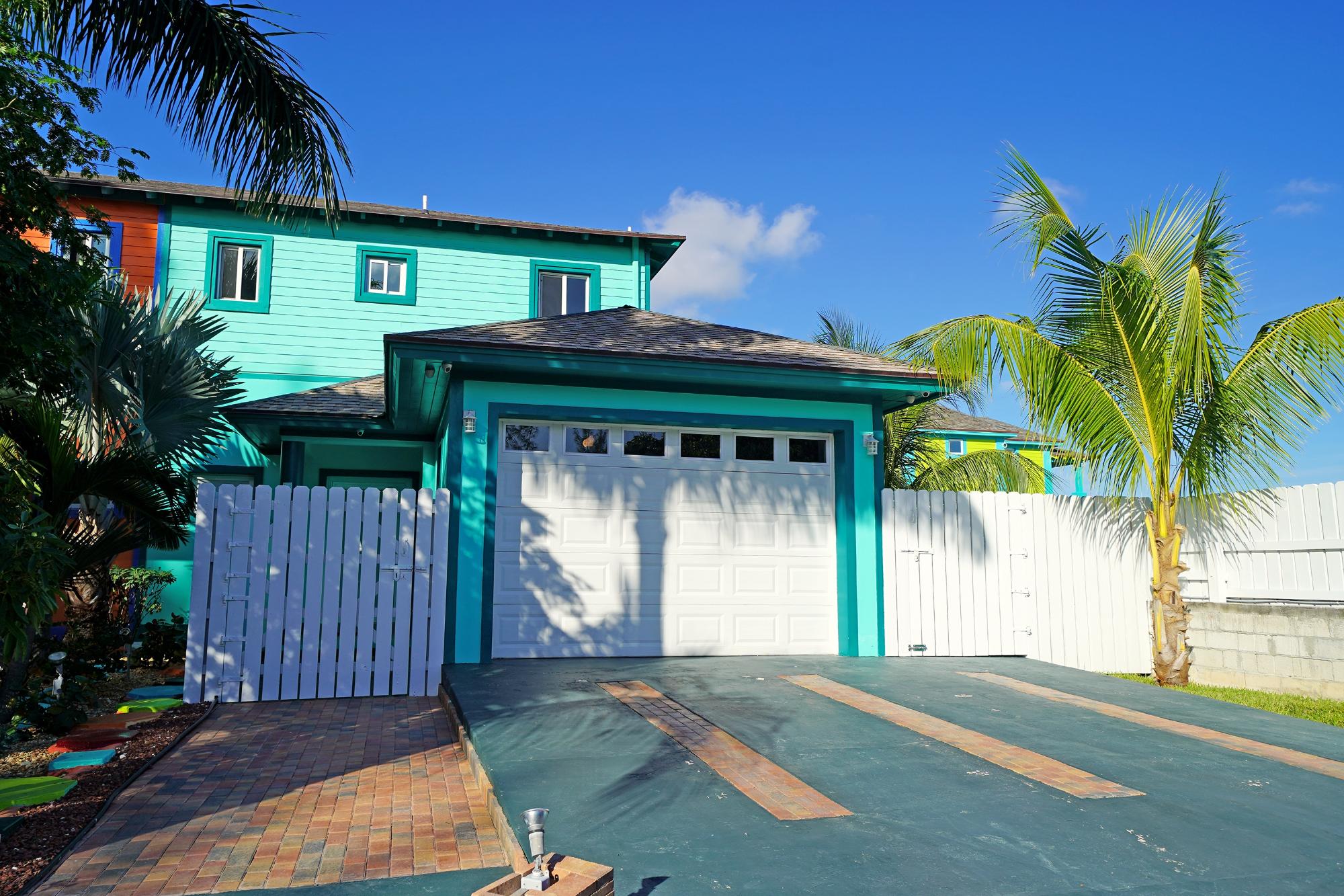 MLS# 65010 Bacardi Road New Providence/Paradise Island