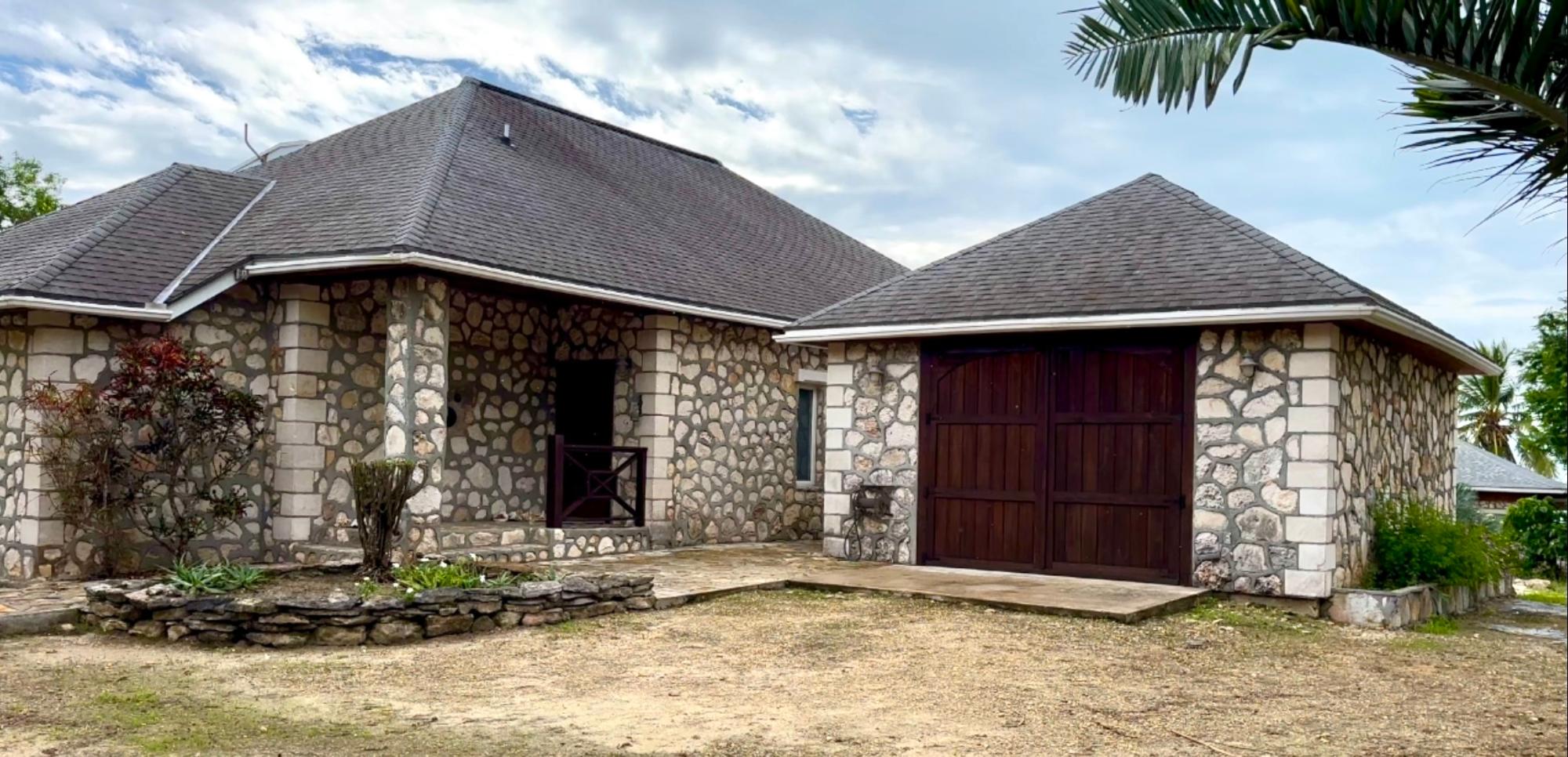 MLS# 65084  Orange Creek Cat Island