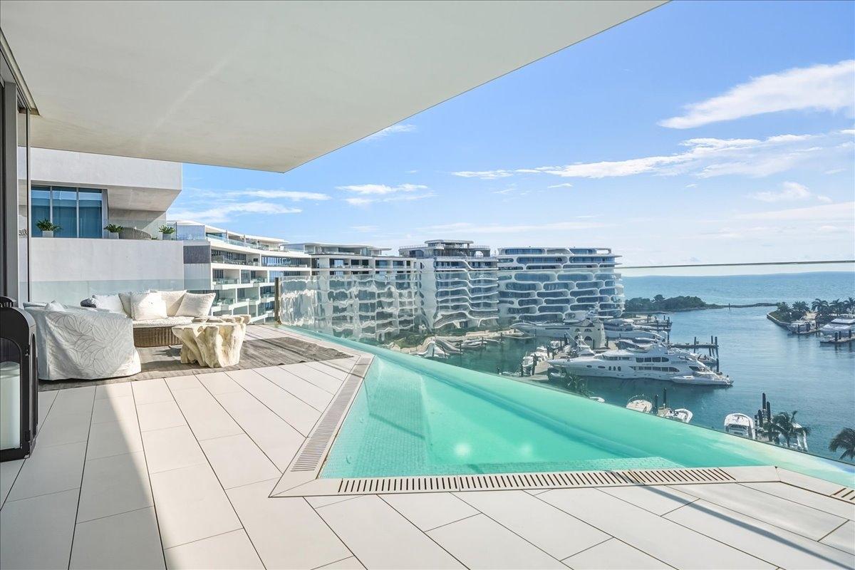 MLS# 65134  South Ocean New Providence/Paradise Island