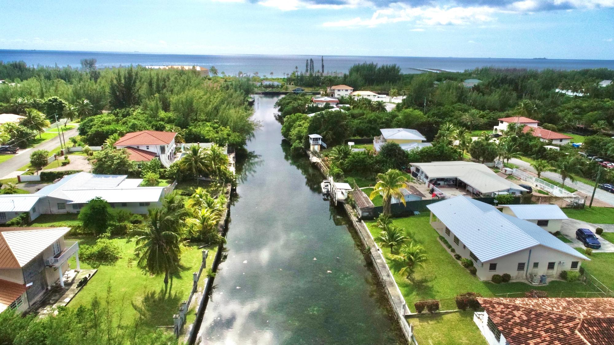 MLS# 65196  Bahama Terrace Grand Bahama/Freeport