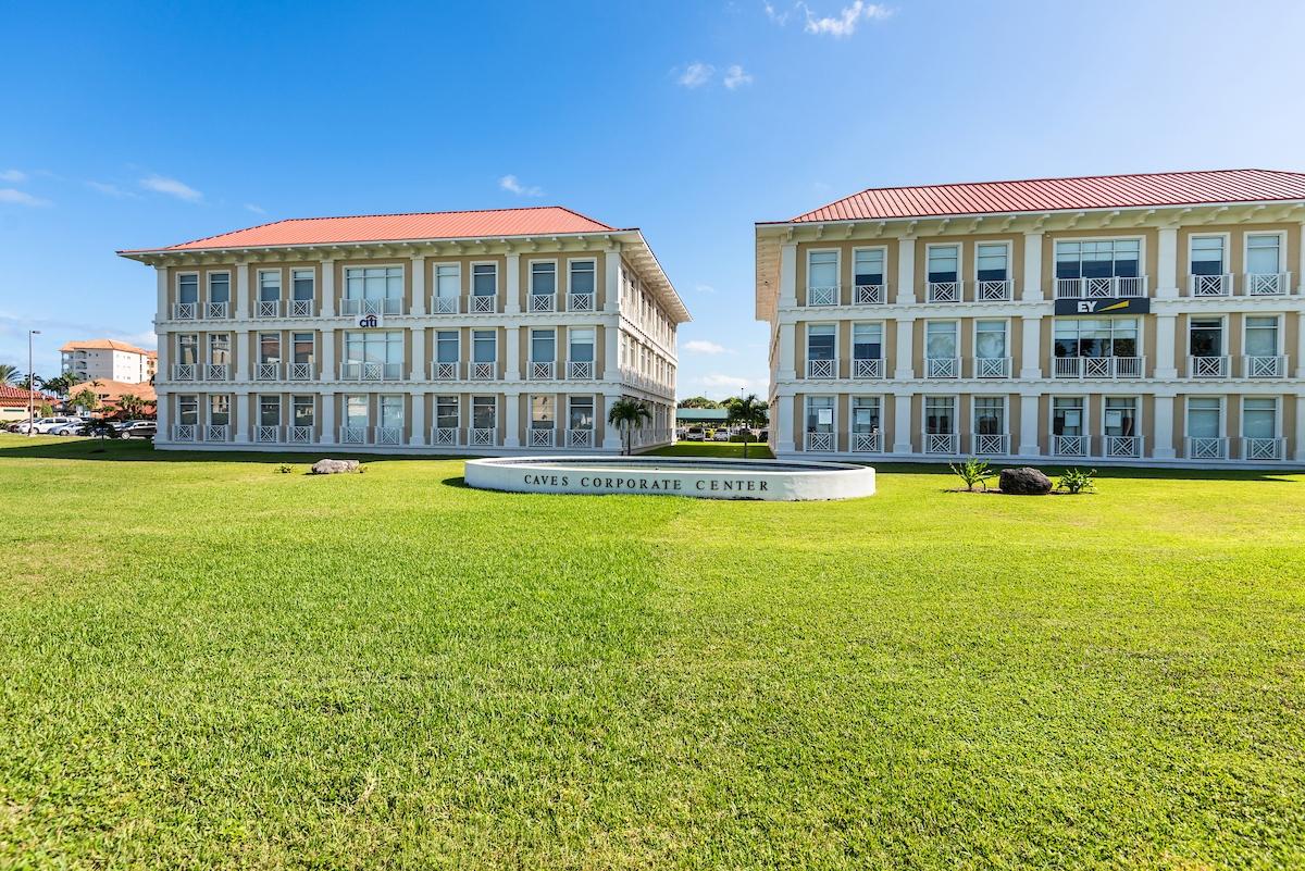 MLS# 65308 New Providence/Paradise Island