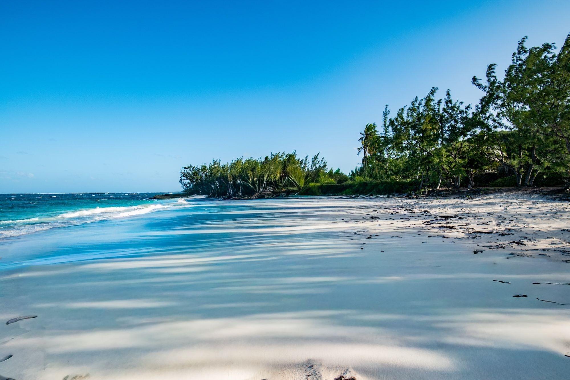 MLS# 65514 SISSEL JULIANO Governor's Harbour Eleuthera