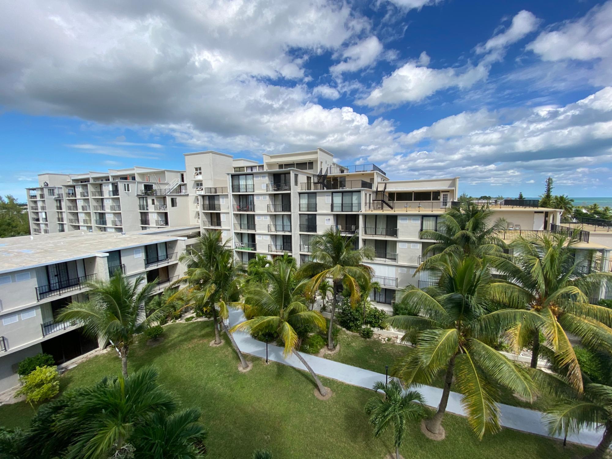 MLS# 65544  Lucaya Grand Bahama/Freeport