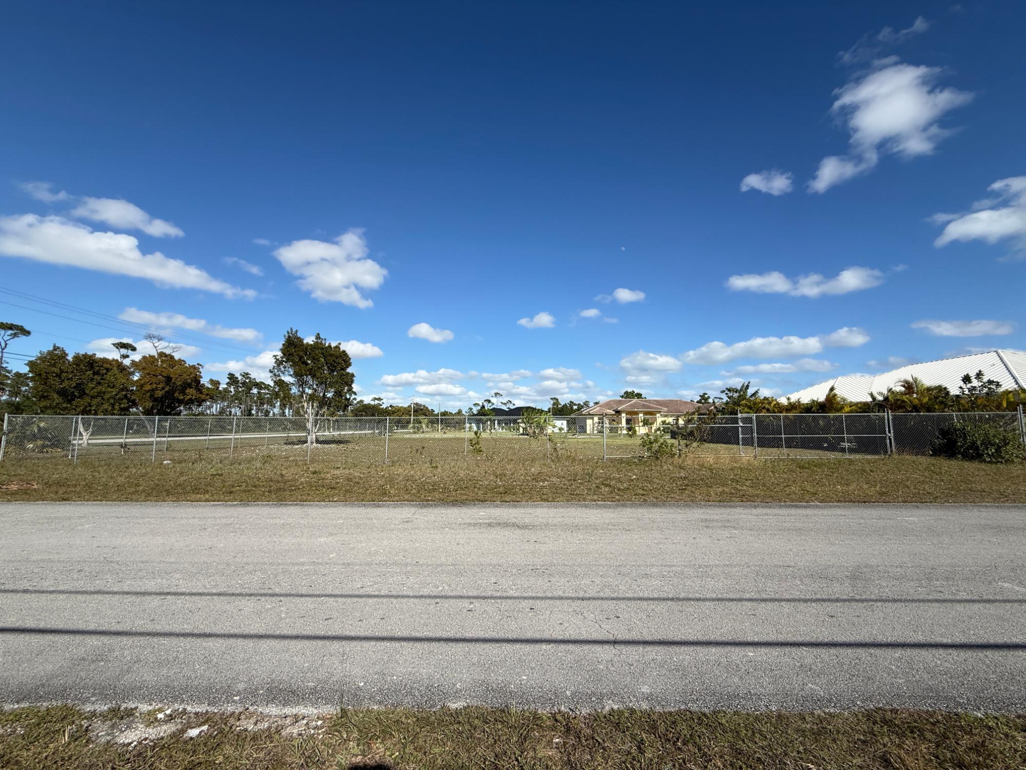 MLS# 65659  Greening Glade Grand Bahama/Freeport