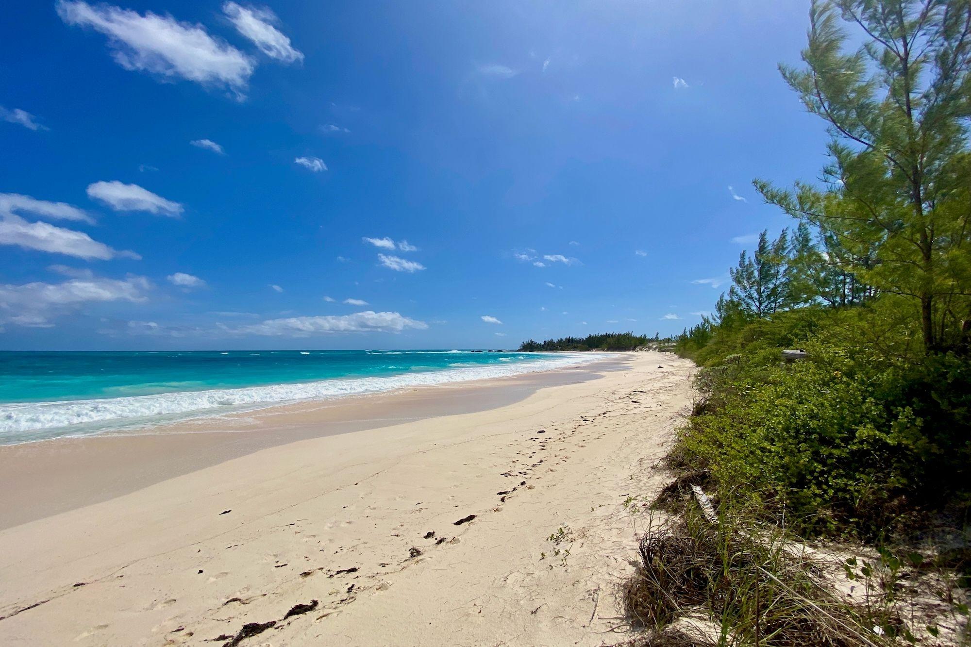 MLS# 65678 0.844 ACRES UNICORN Governor's Harbour Eleuthera