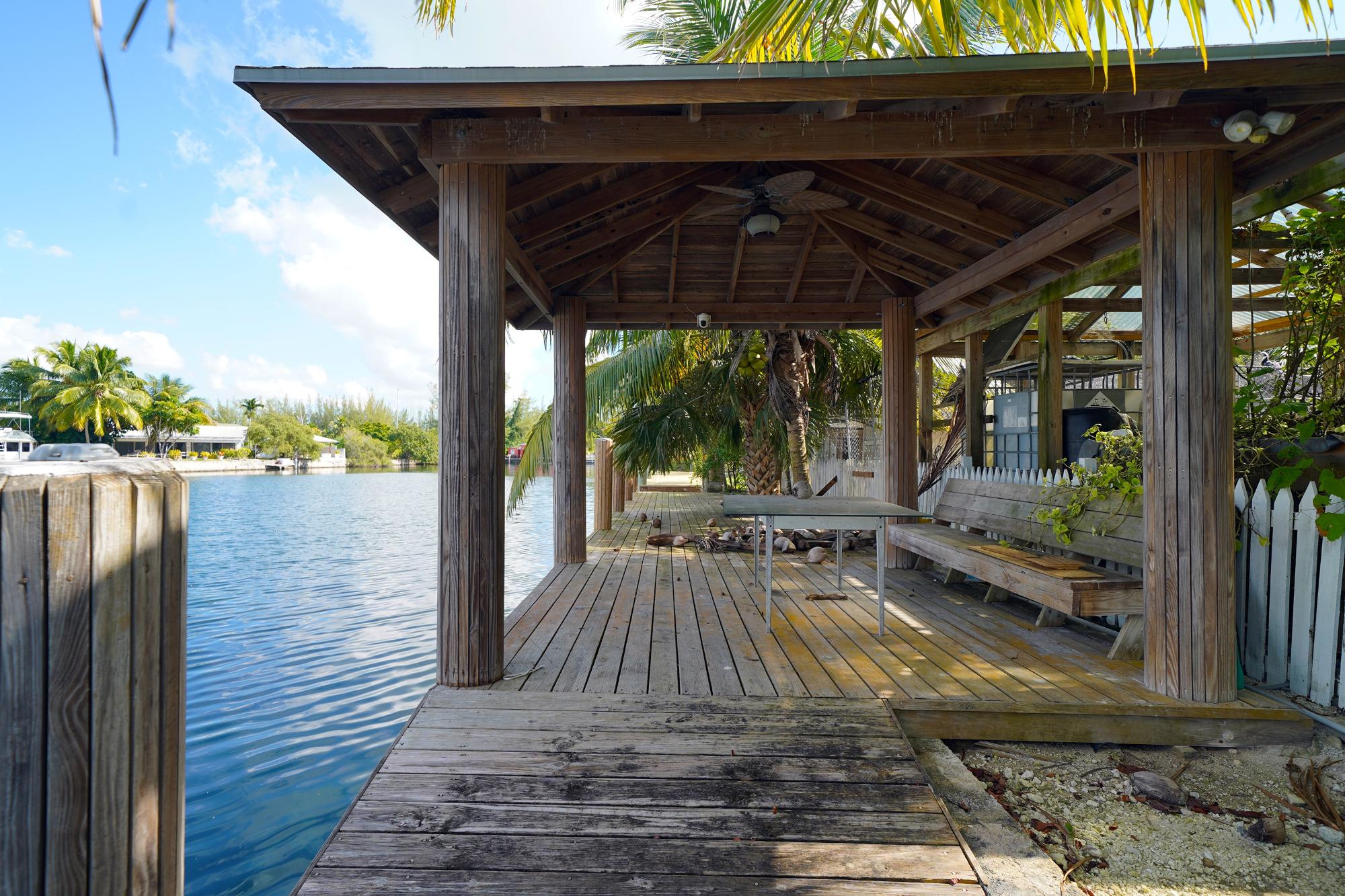 MLS# 65715 Coral Harbour New Providence/Paradise Island