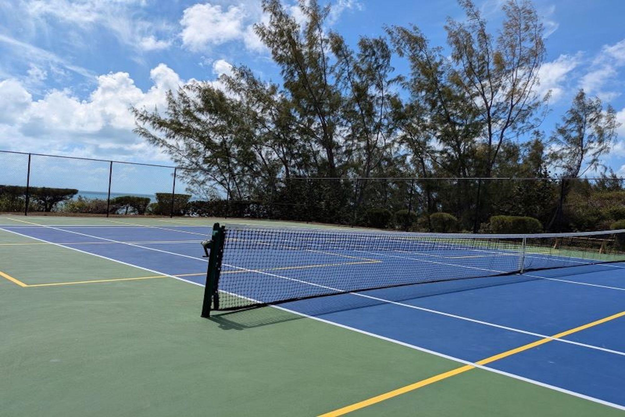 MLS# 65768 LOT 10 BLOCK 52 Rainbow Bay Eleuthera