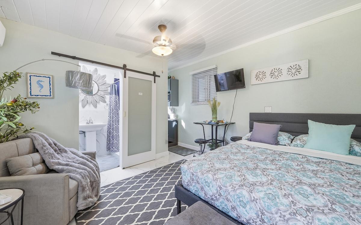 MLS# 65810  West Bay Street New Providence/Paradise Island